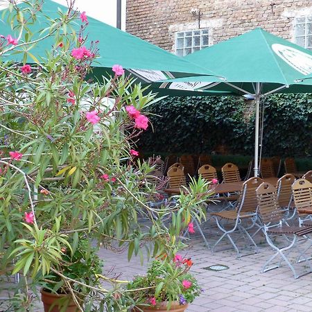 באד הומבורג וור דר הואה Hotel Alte Bruecke מראה חיצוני תמונה